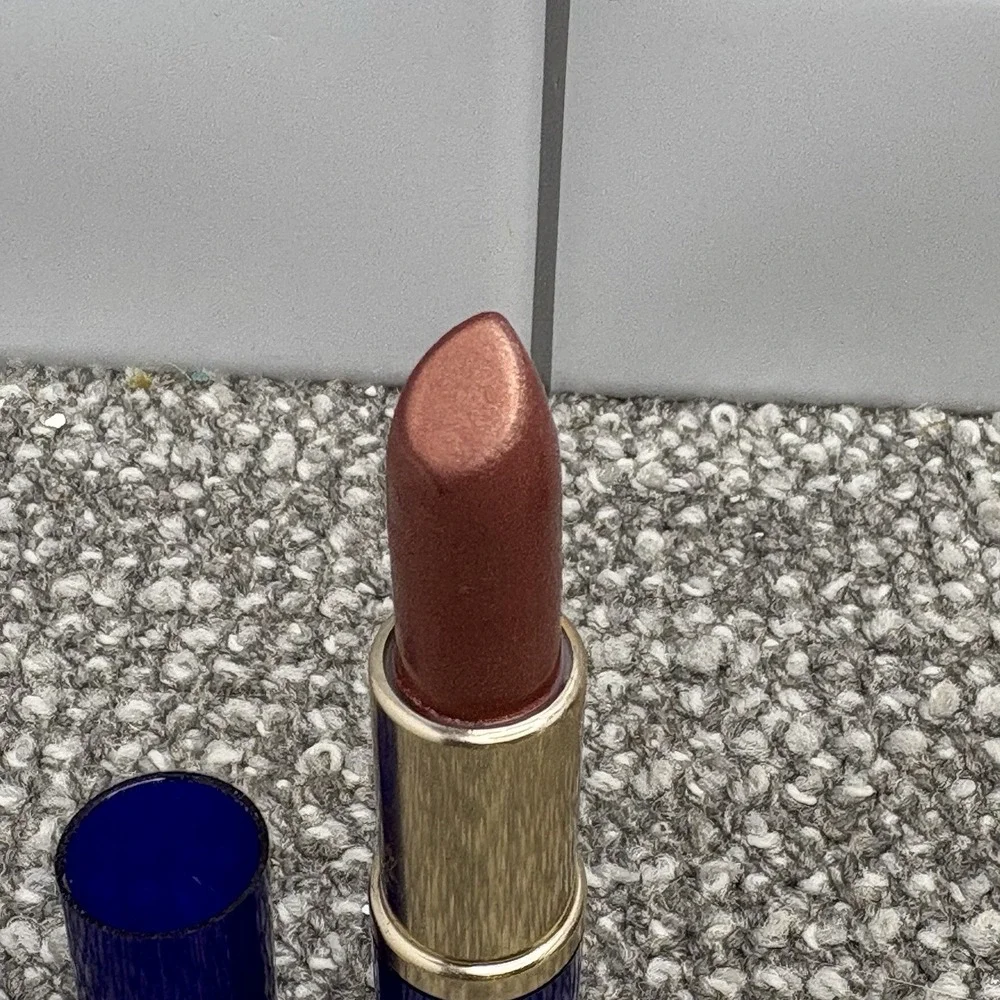 Estee Lauder All Day Lipstick CAFE LATTE 8A Discontinued‎